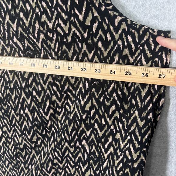 Maurices Blouse 2X Black Tan Chevron Flowy Satin Neutrals Boho Cottage Loud - Picture 8 of 13